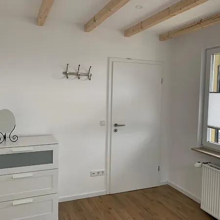 Grosse Mit 2 Schlafzimmern In Koerbecke *