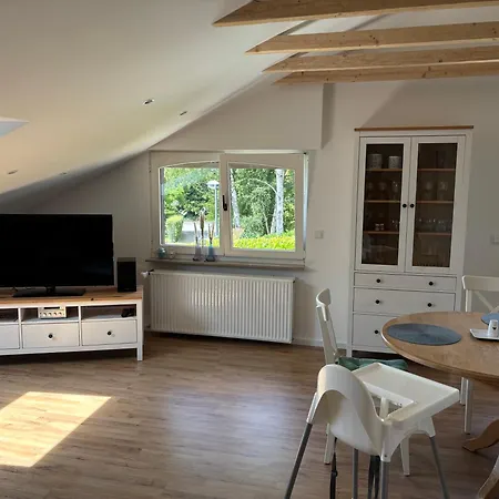 شقة Grosse Mit 2 Schlafzimmern In Koerbecke Möhnesee