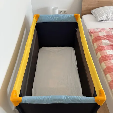 Grosse Mit 2 Schlafzimmern In Koerbecke *